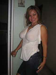 a horny lady from Pittsburg Kansas
